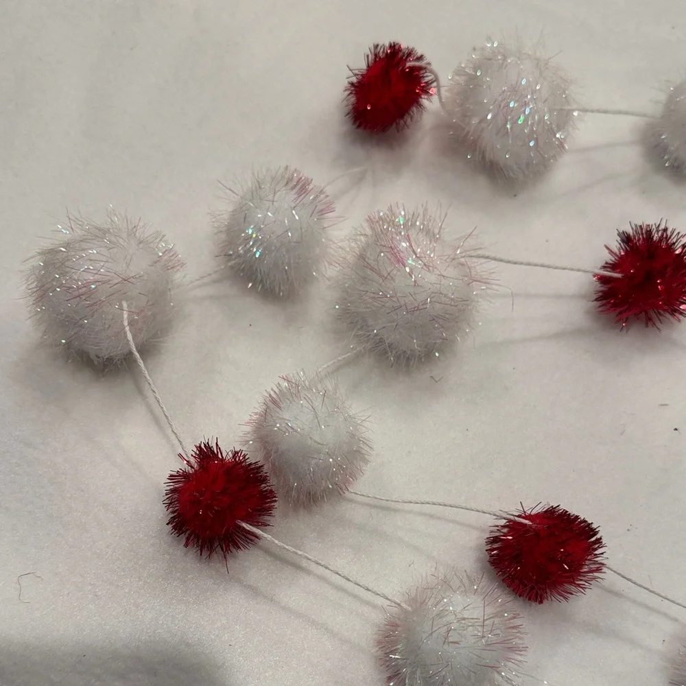 Festive Red and White Pom Pom Garland